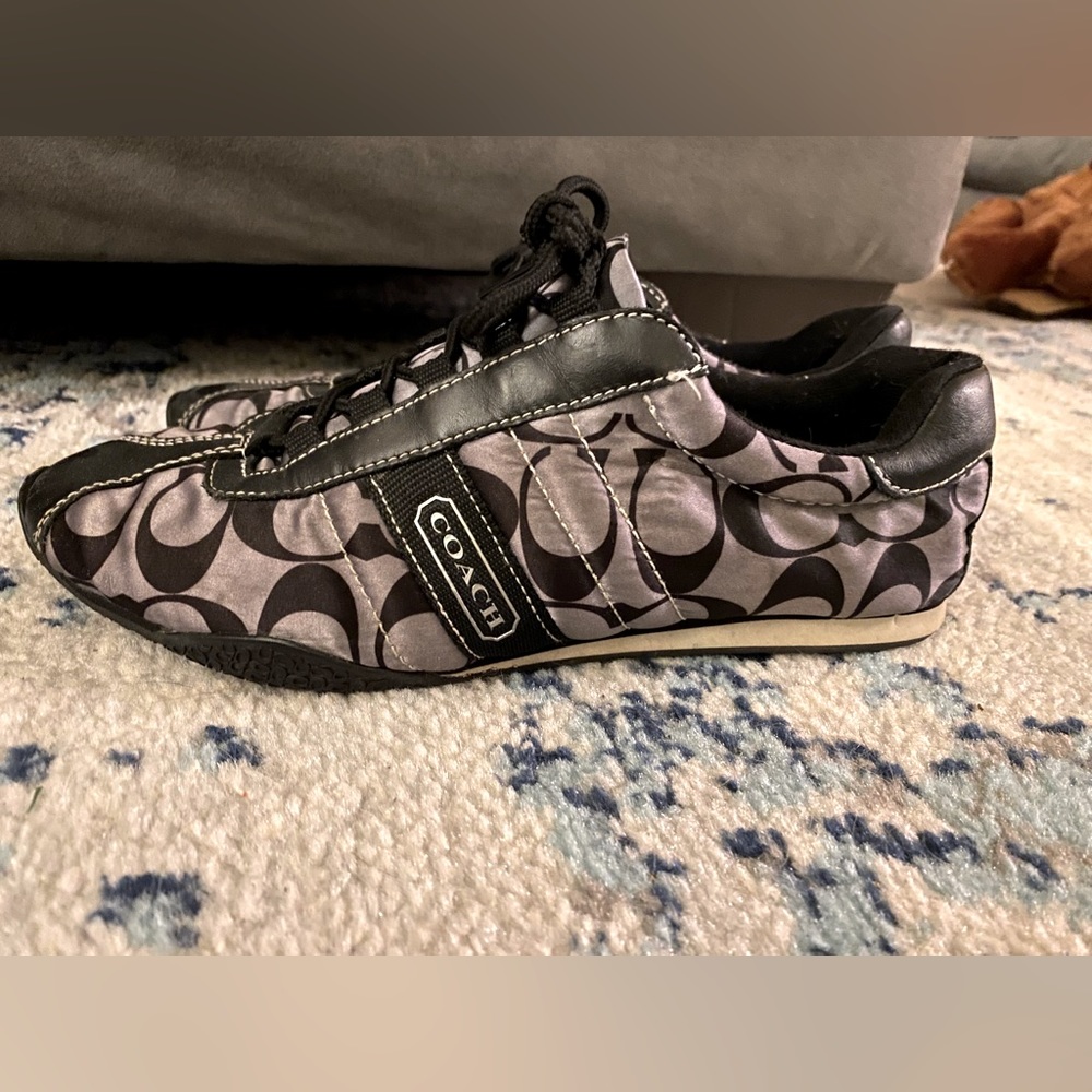 Coach sneakers size 8
